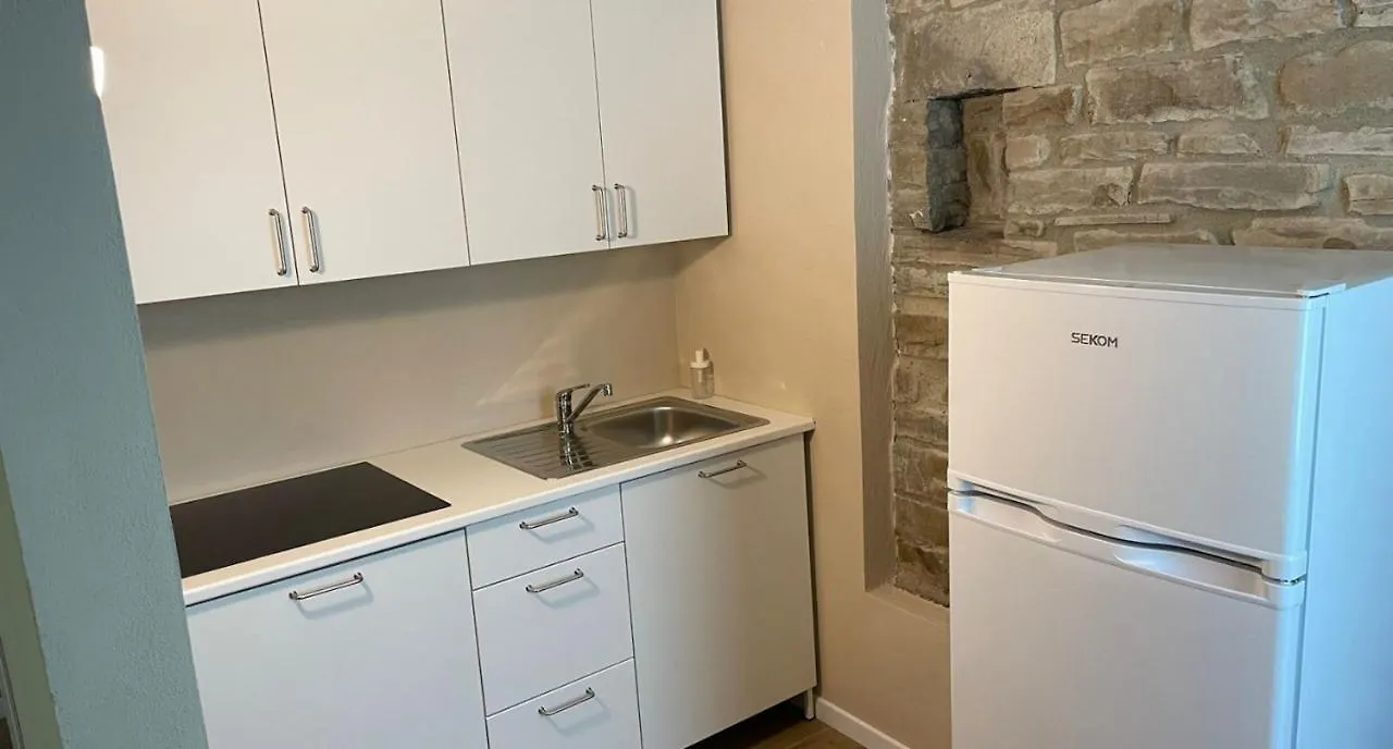 בית חווה הוילה בורגו ואל די טארו Agriturismo Il Noce D'Oro