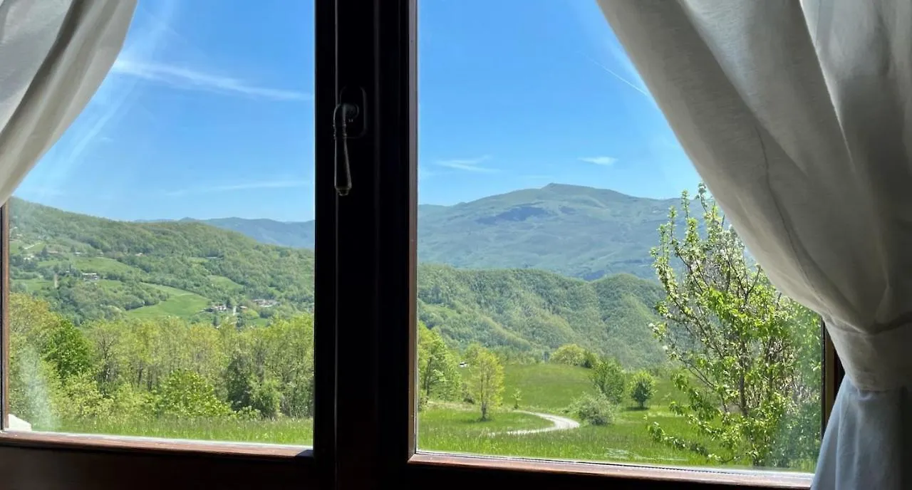 הוילה בורגו ואל די טארו Agriturismo Il Noce D'Oro בית חווה